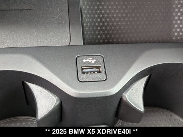 2025 BMW X5 xDrive40i