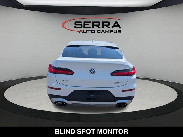 2022 BMW X4 xDrive30i
