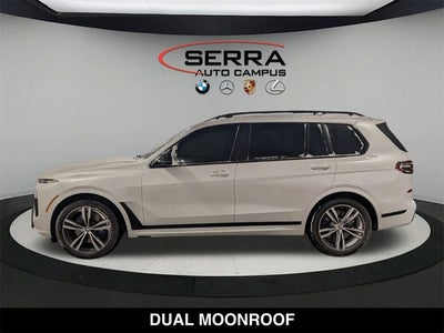 2023 BMW X7 M60i