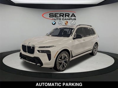 2023 BMW X7 M60i