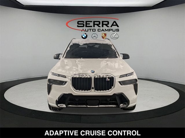 2023 BMW X7 M60i