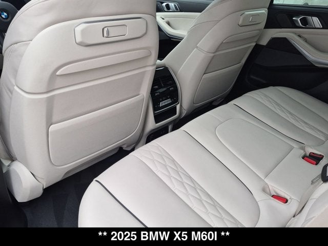 2025 BMW X5 M60i