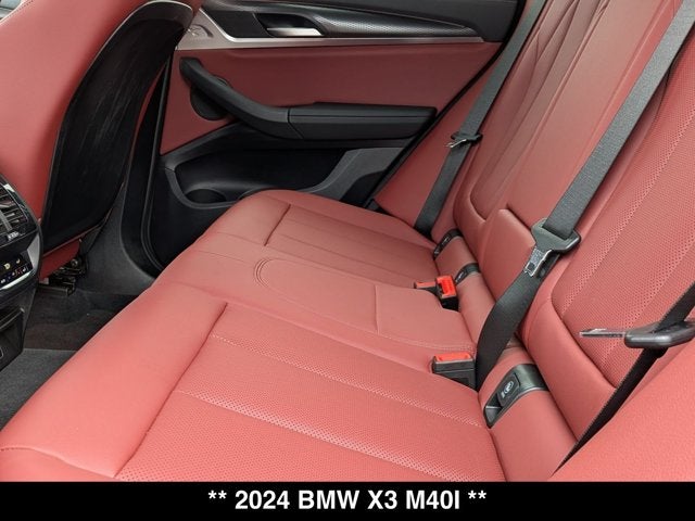 2024 BMW X3 M40i