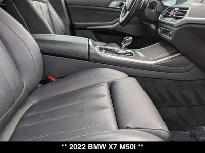 2022 BMW X7 M50i