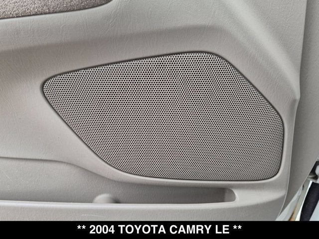 2004 Toyota Camry LE