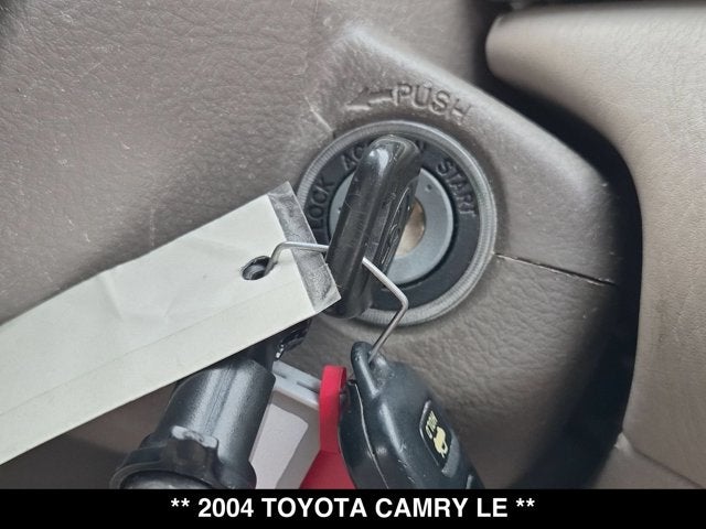 2004 Toyota Camry LE