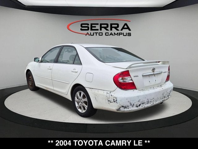 2004 Toyota Camry LE