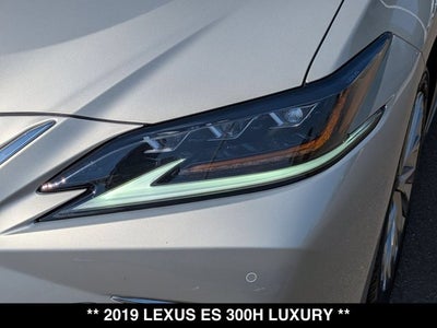 2019 Lexus ES 300h ES 300h Luxury