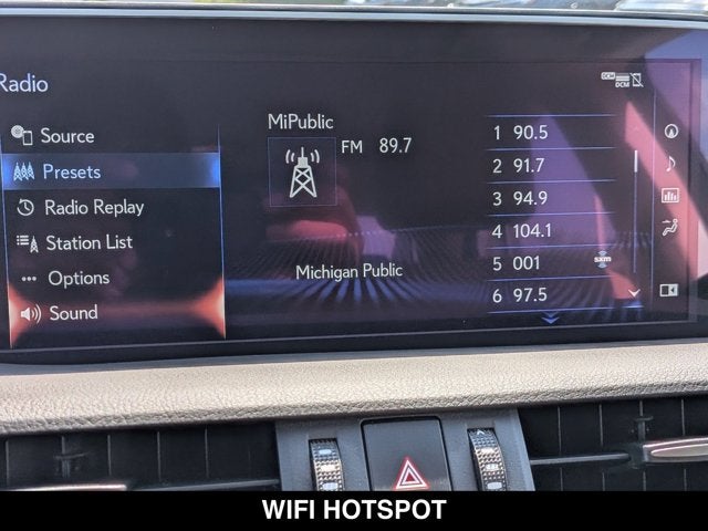 2019 Lexus ES 300h ES 300h Luxury