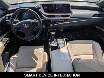 2019 Lexus ES 300h ES 300h Luxury