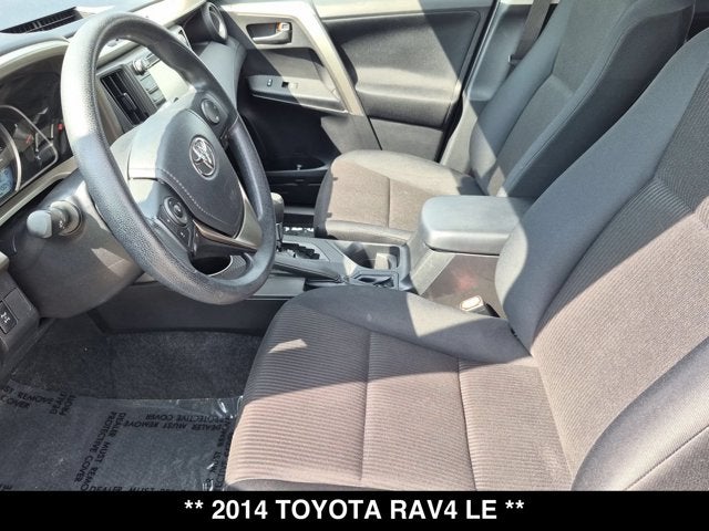 2014 Toyota RAV4 LE