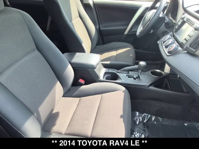 2014 Toyota RAV4 LE