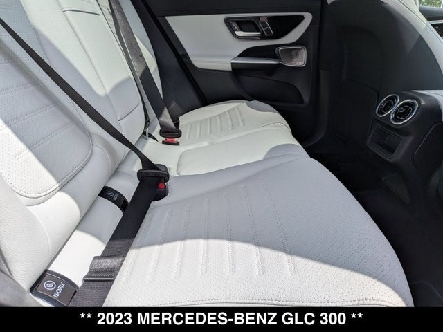 2023 Mercedes-Benz GLC 300 GLC 300