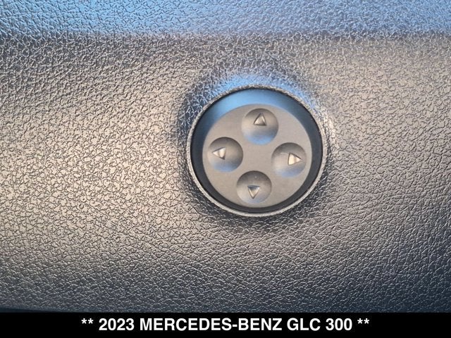 2023 Mercedes-Benz GLC 300 GLC 300