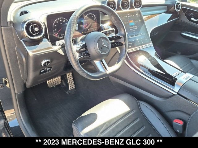 2023 Mercedes-Benz GLC 300 GLC 300