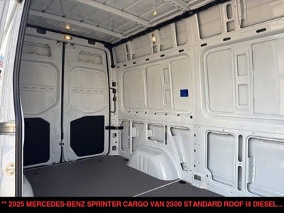 2025 Mercedes-Benz Sprinter Cargo Van 2500 Standard Roof I4 Diesel 144" RWD