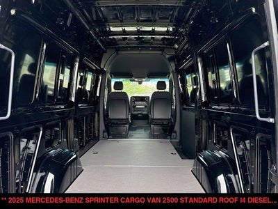 2025 Mercedes-Benz Sprinter Cargo Van 2500 Standard Roof I4 Diesel 144" RWD