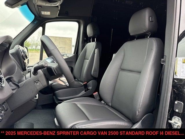 2025 Mercedes-Benz Sprinter Cargo Van 2500 Standard Roof I4 Diesel HO 144" RWD