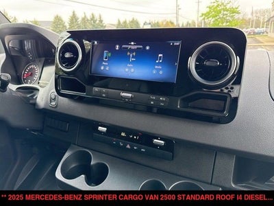 2025 Mercedes-Benz Sprinter Cargo Van 2500 Standard Roof I4 Diesel HO 144" RWD