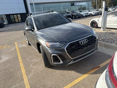 2023 Audi Q5 S line Premium Plus