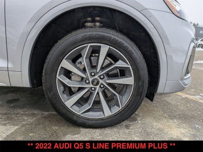 2022 Audi Q5 S line Premium Plus