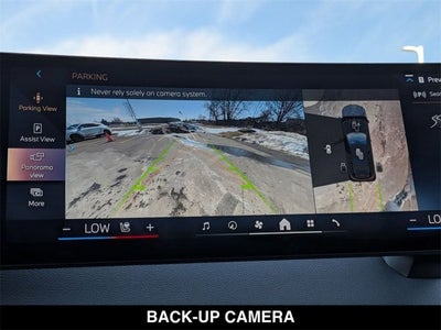 2025 BMW iX xDrive50