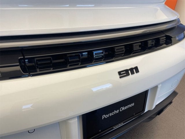 2025 Porsche 911 Carrera