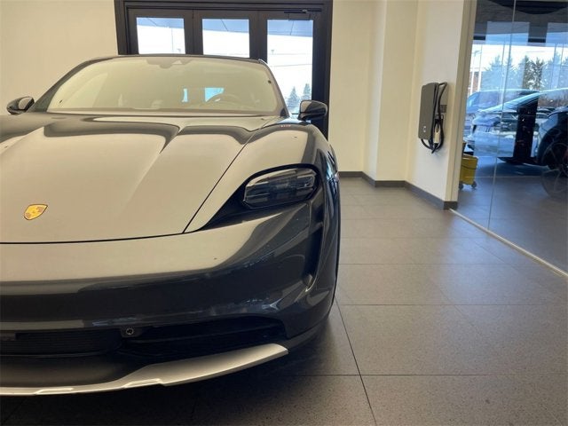 2024 Porsche Taycan 4