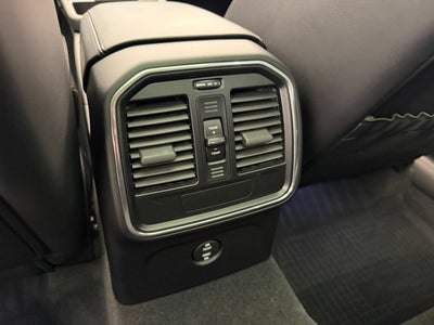 2024 Porsche Macan T
