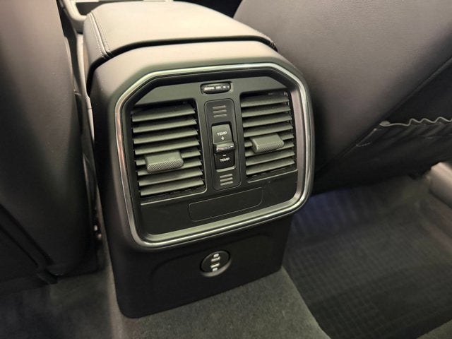 2024 Porsche Macan T