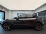 2022 Porsche Macan Base
