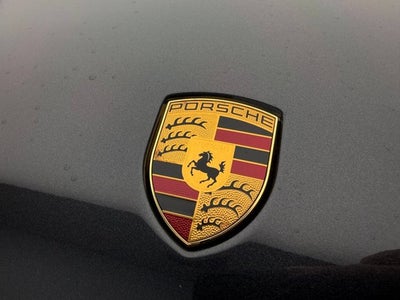 2022 Porsche Macan Base