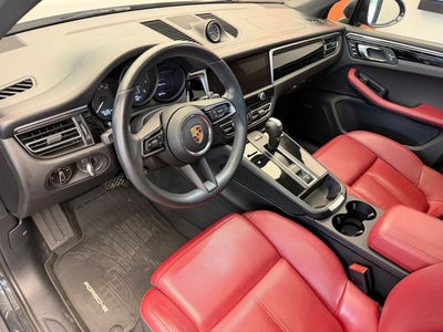 2022 Porsche Macan Base