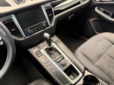 2017 Porsche Macan Base