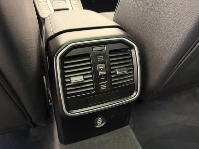 2017 Porsche Macan Base