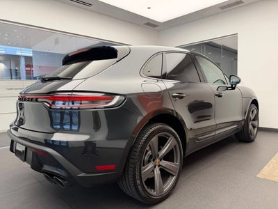 2026 Porsche Macan Base