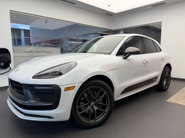 2026 Porsche Macan T