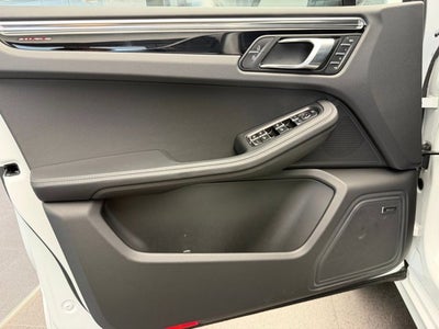 2026 Porsche Macan T