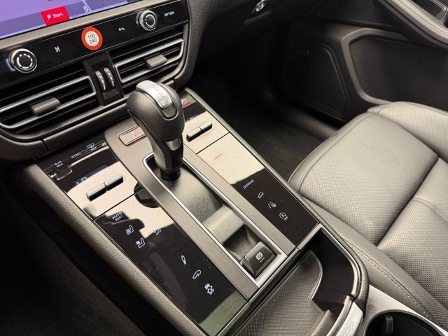 2026 Porsche Macan T
