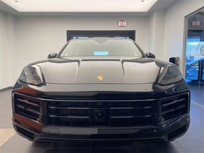 2025 Porsche Cayenne Base