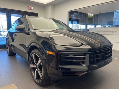 2025 Porsche Cayenne Base