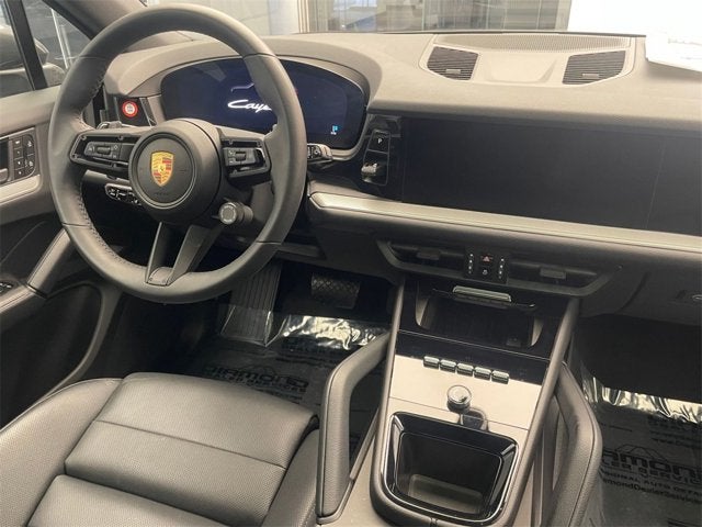 2025 Porsche Cayenne Base