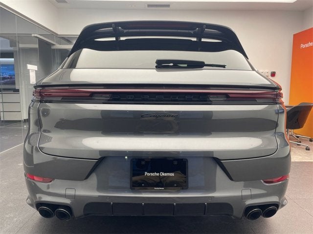 2025 Porsche Cayenne Base