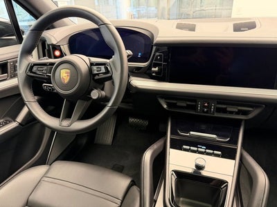 2026 Porsche Cayenne Base