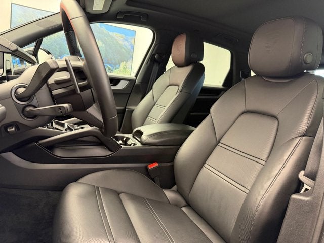 2026 Porsche Cayenne Base