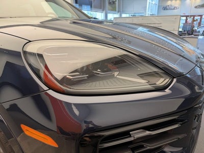 2024 Porsche Cayenne Base