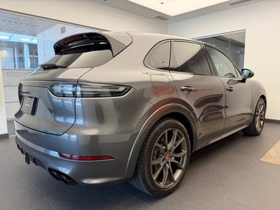 2021 Porsche Cayenne GTS
