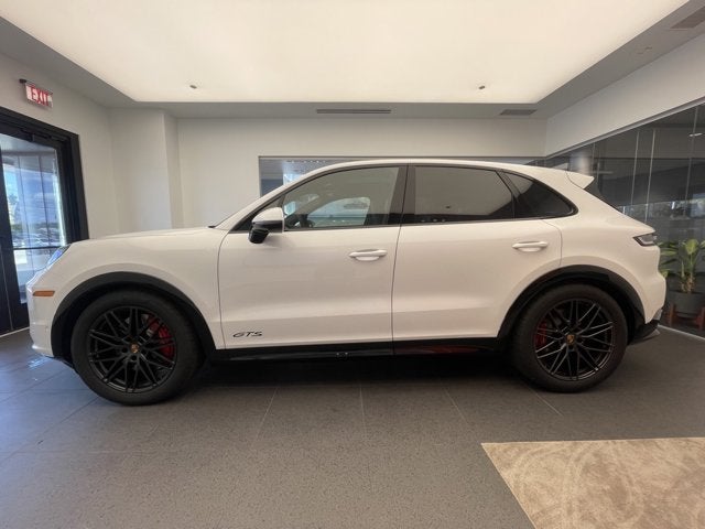 2026 Porsche Cayenne GTS