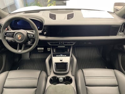 2026 Porsche Cayenne GTS