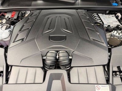 2024 Porsche Cayenne S